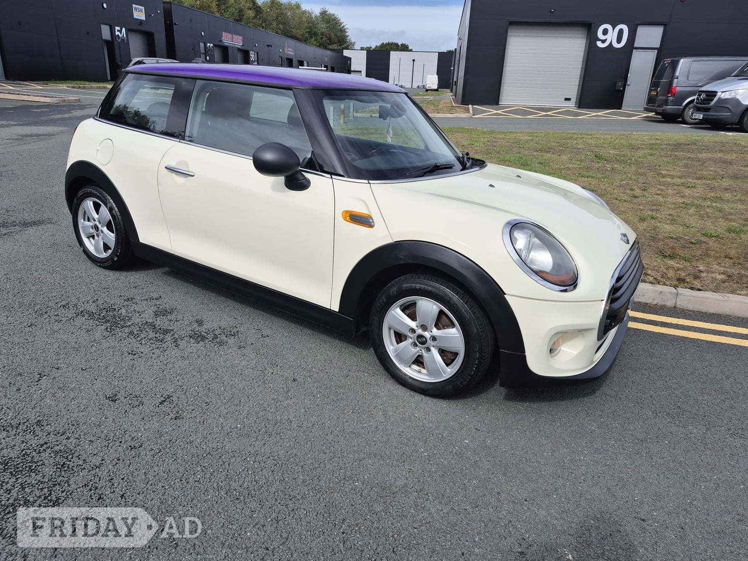 Mini Hatch 2014 in Market Drayton