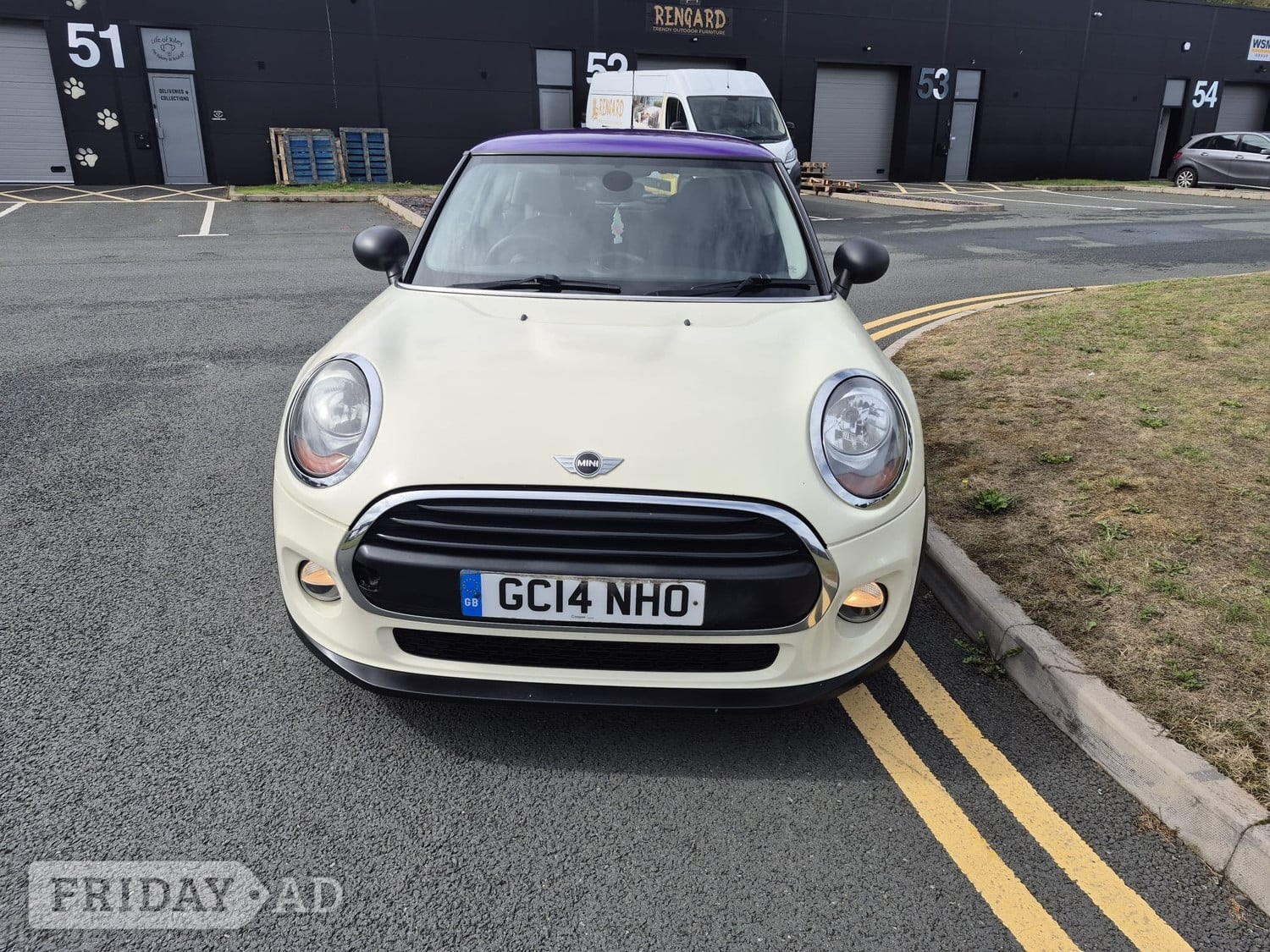 [ berth ]Mini Hatch