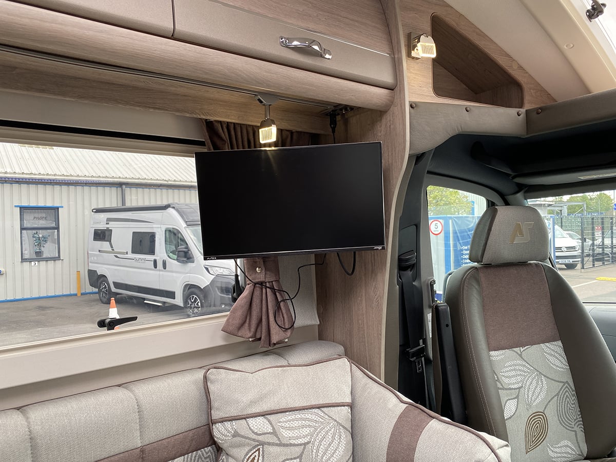 Auto-Sleepers Bourton 2022 for sale - Motorhomes & Caravans