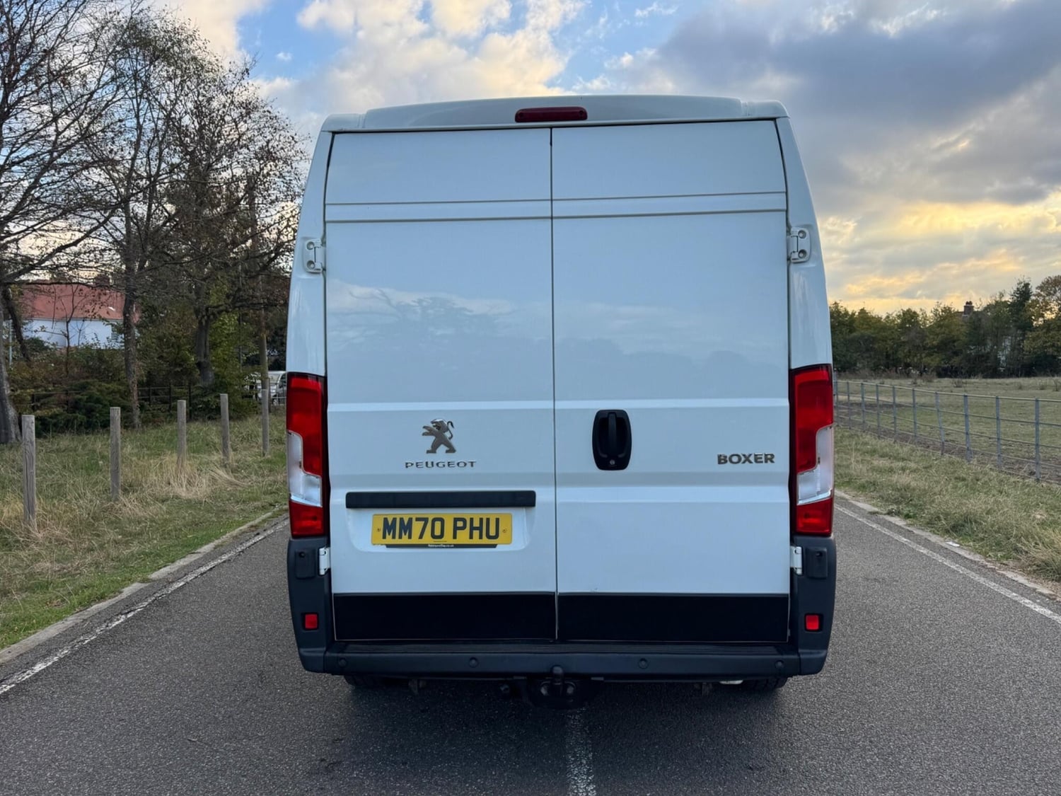Peugeot Boxer 2020 - Vans & Commercial Vehicles
