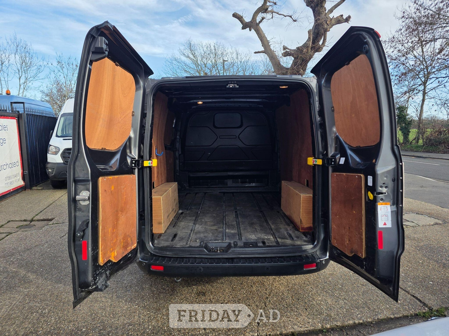 Ford Transit Custom 2022 - Vans & Commercial Vehicles