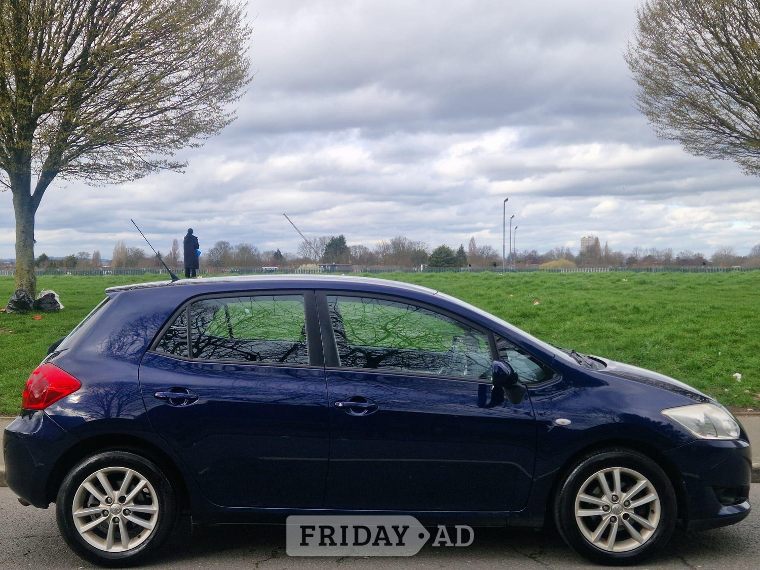 Toyota Auris 2009 - Cars