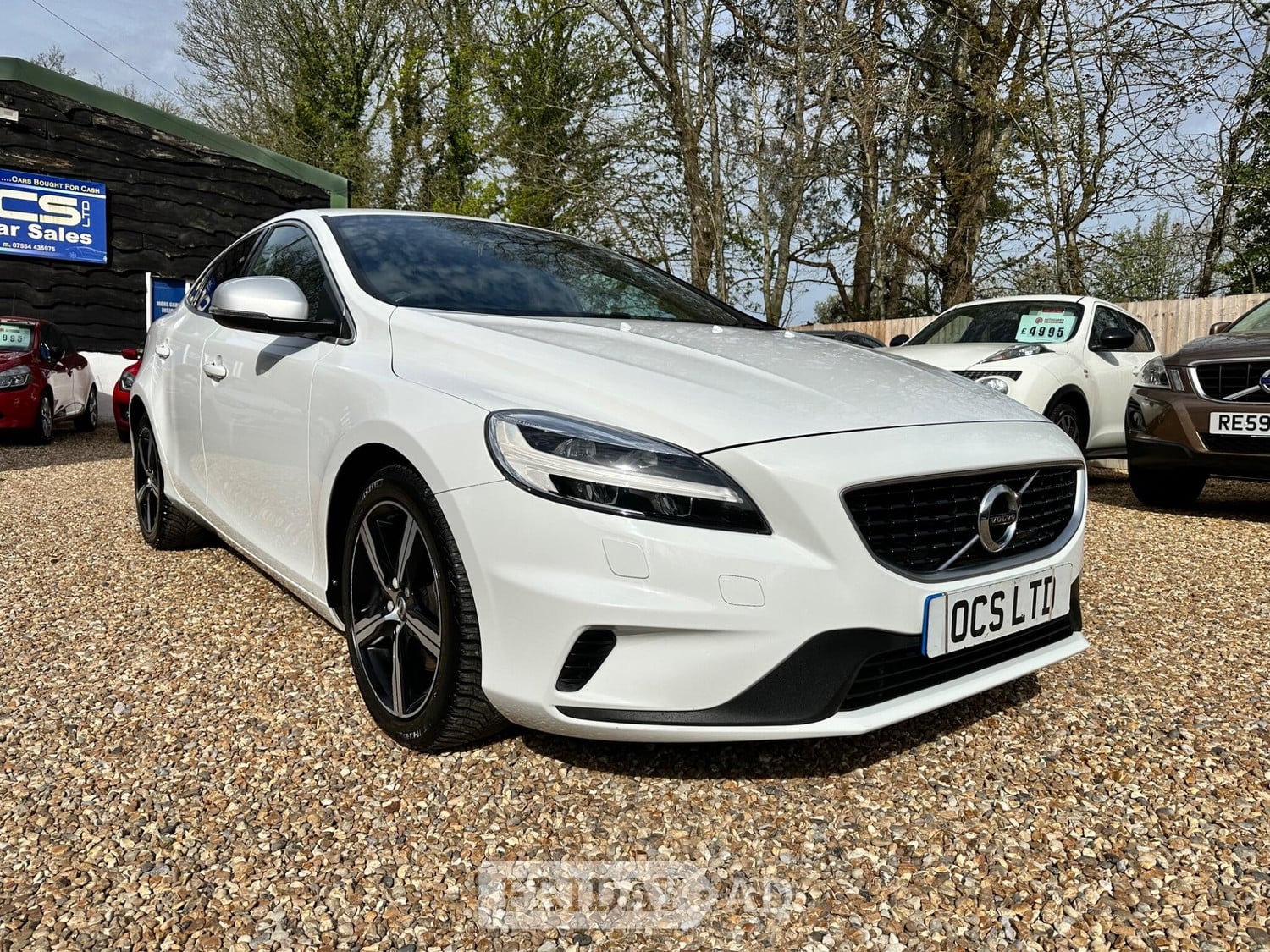 Volvo V40 2018 in Hook