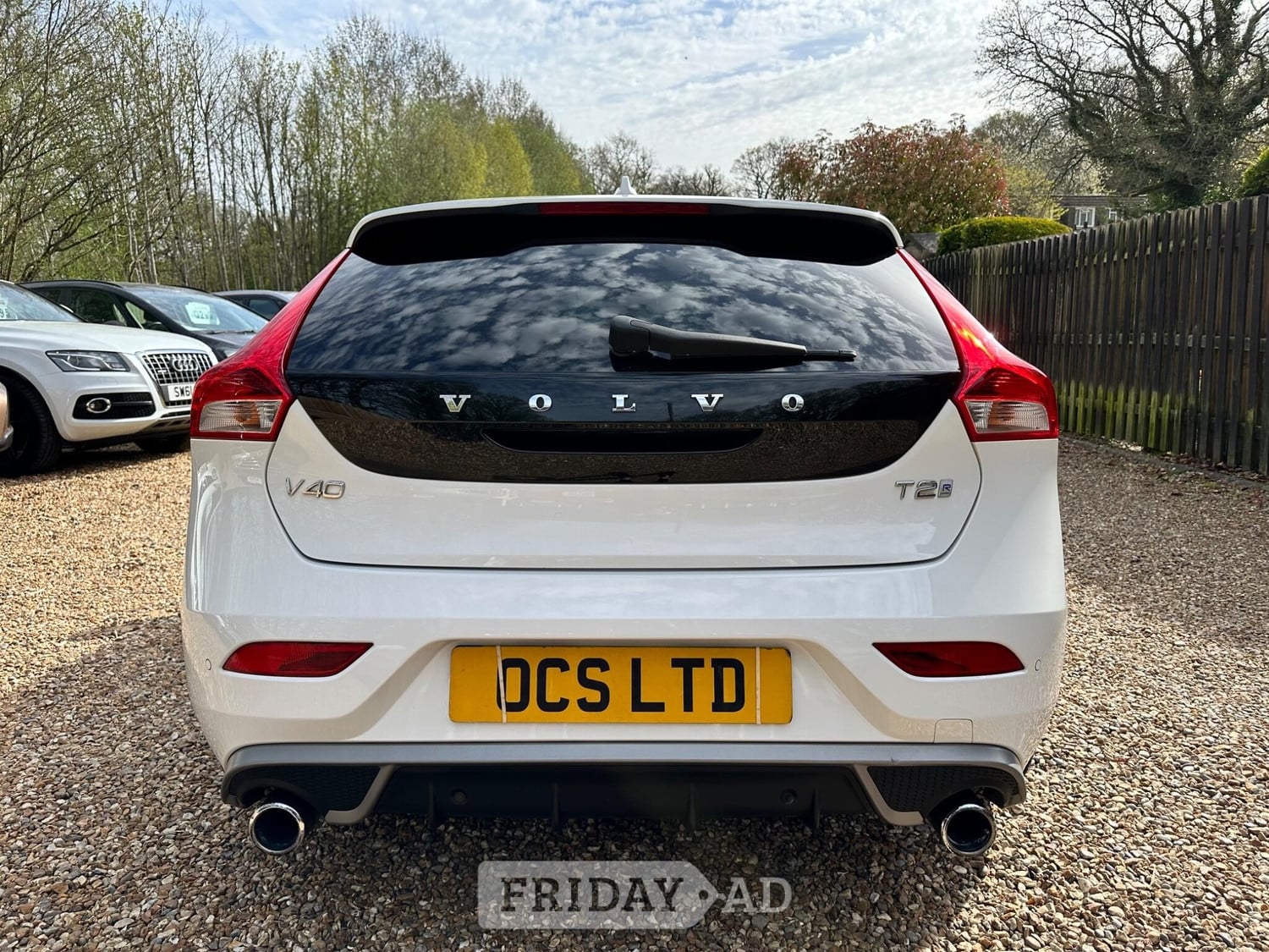 Volvo V40 2018 - Cars