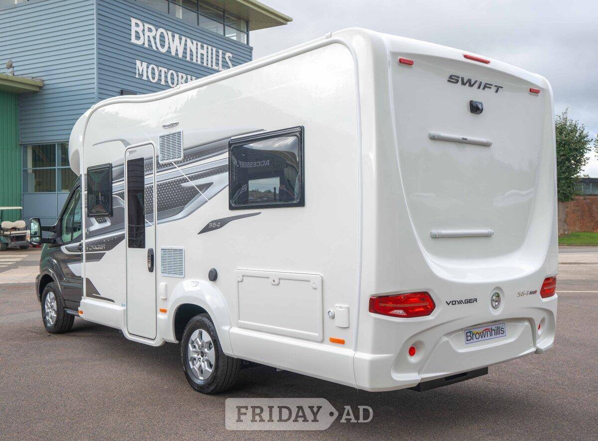 [4 berth ]Swift Voyager 564