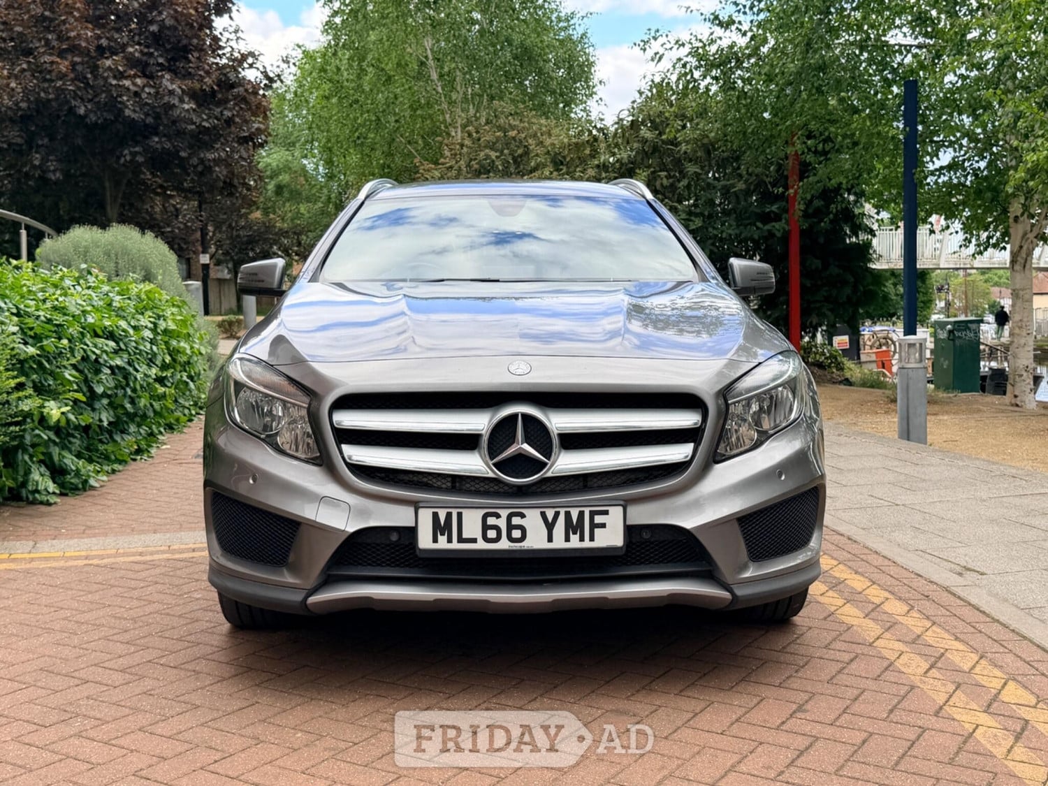 Mercedes-Benz GLA 2016 - Cars