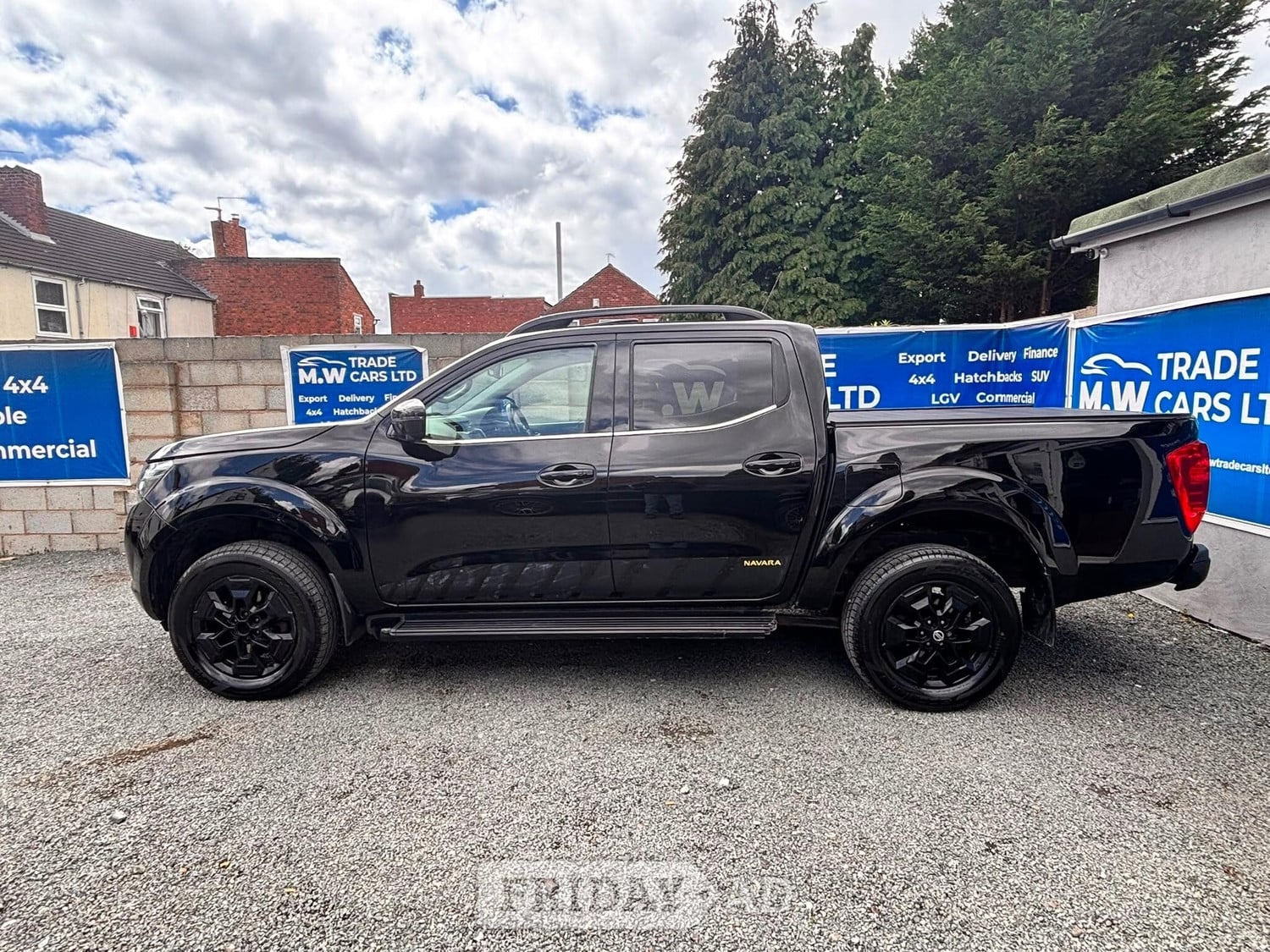 Nissan Navara 2020 - Vans & Commercial Vehicles in Dudley