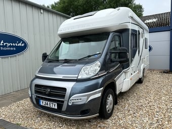 Auto-Trail Tracker FB 2014