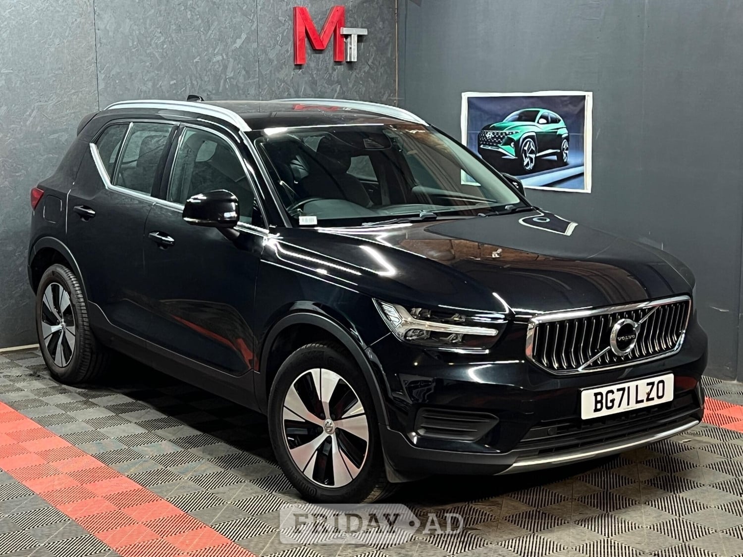 Volvo XC40 2021 - Cars