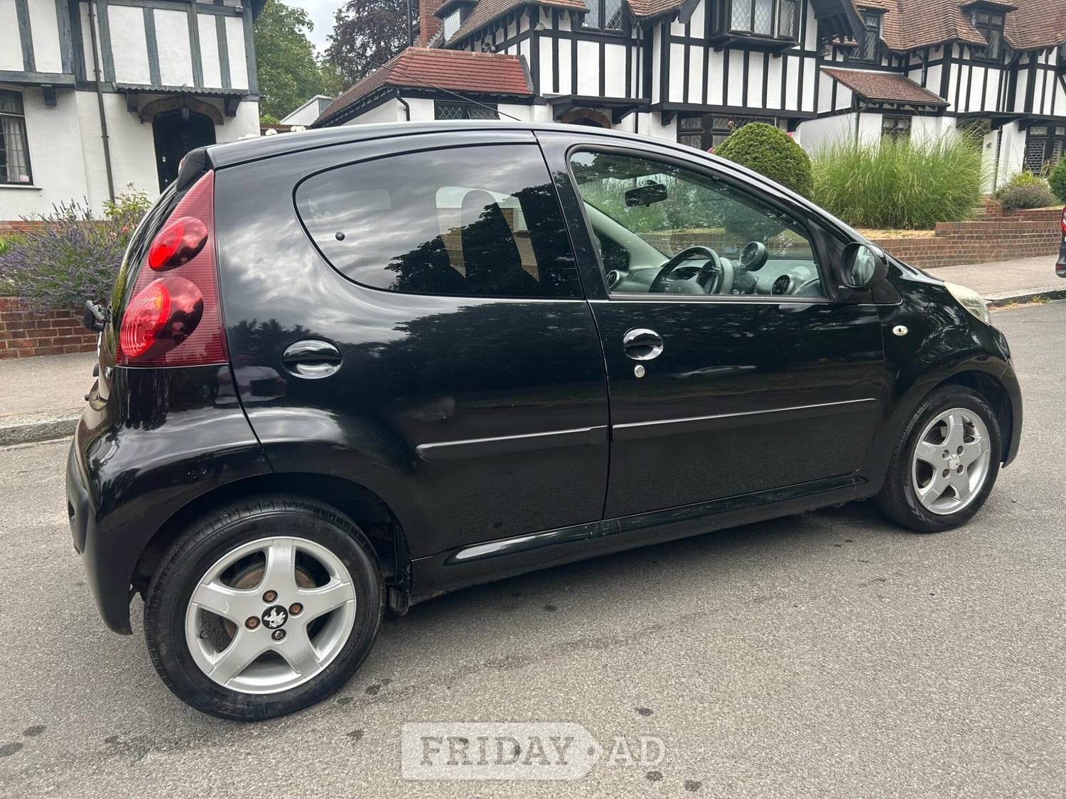 Peugeot 107 2013 - Cars in Croydon
