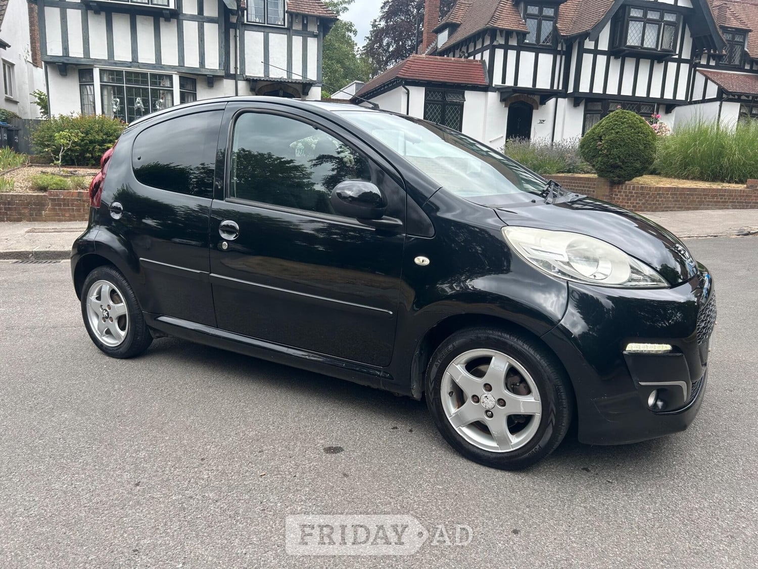 Peugeot 107 2013 - Cars
