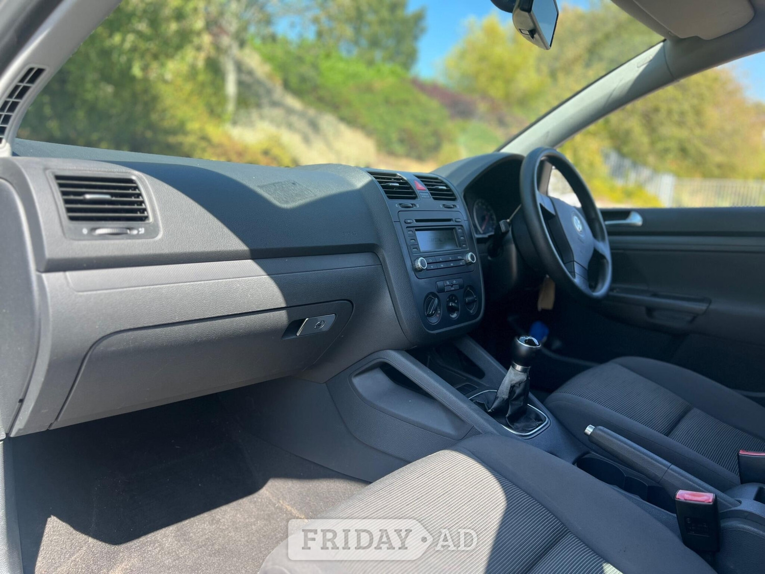 Volkswagen Golf 2006 - Cars