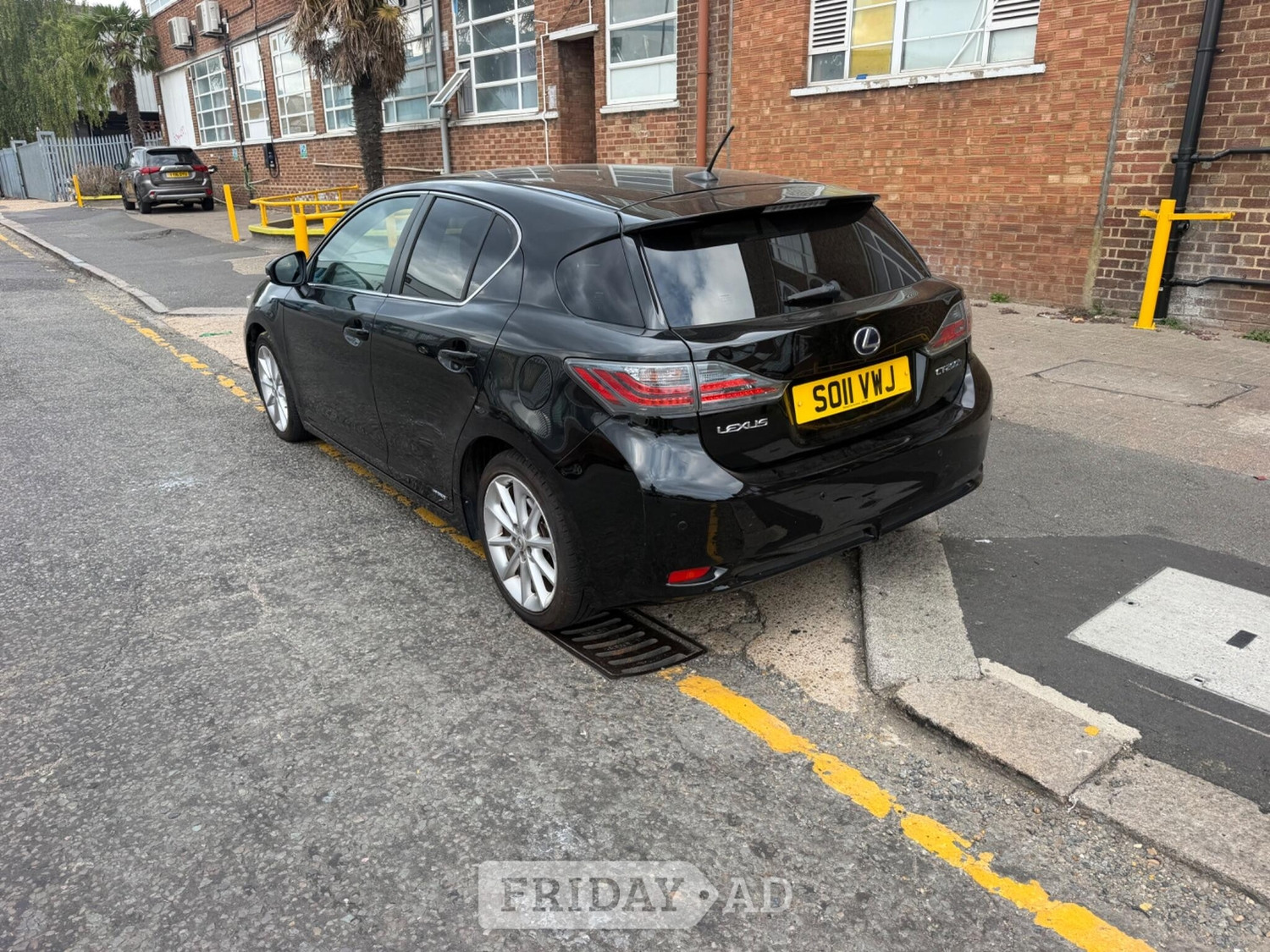 Lexus CT 2011 - Cars