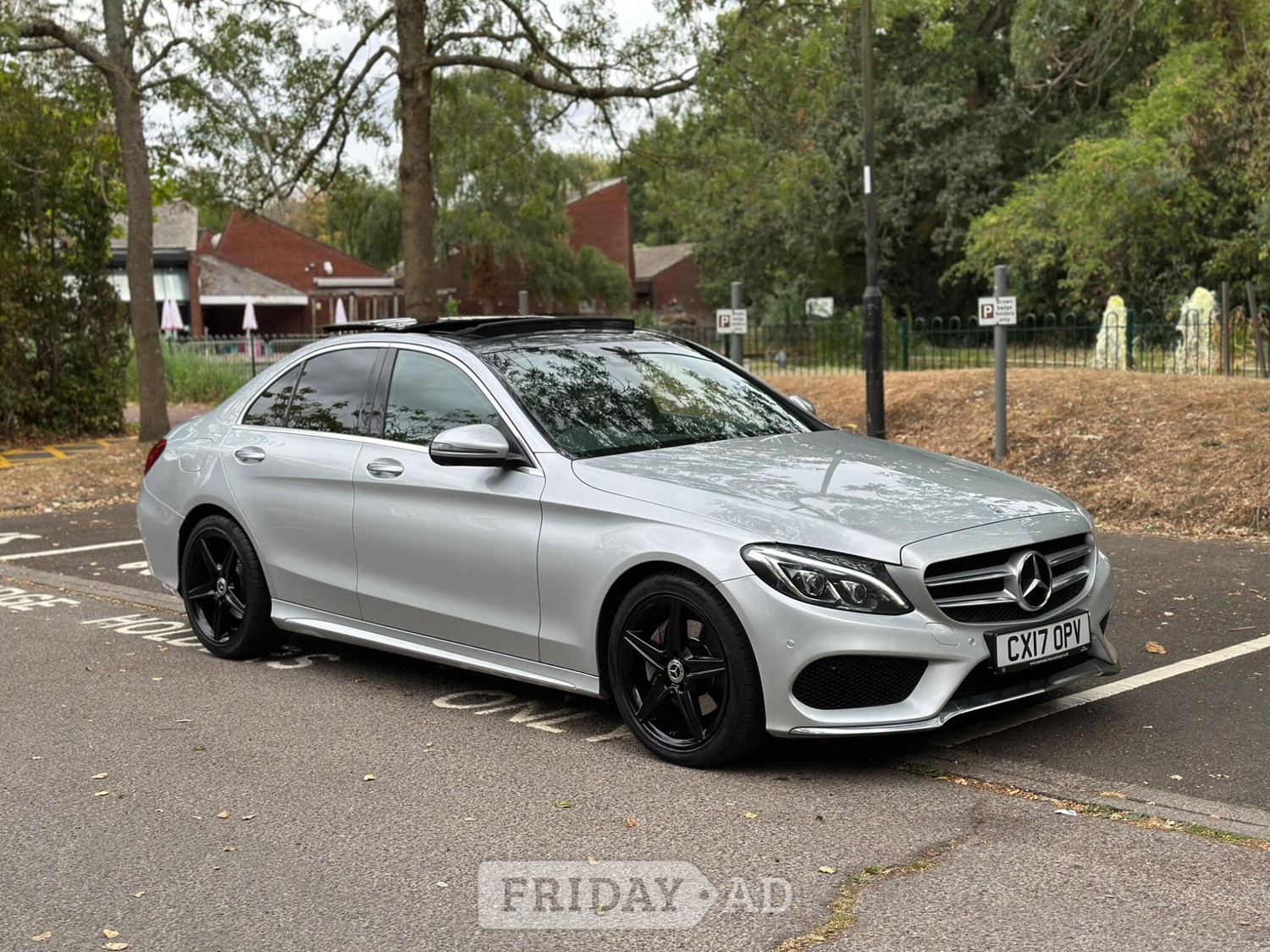 Mercedes-Benz C Class 2017 in Uxbridge