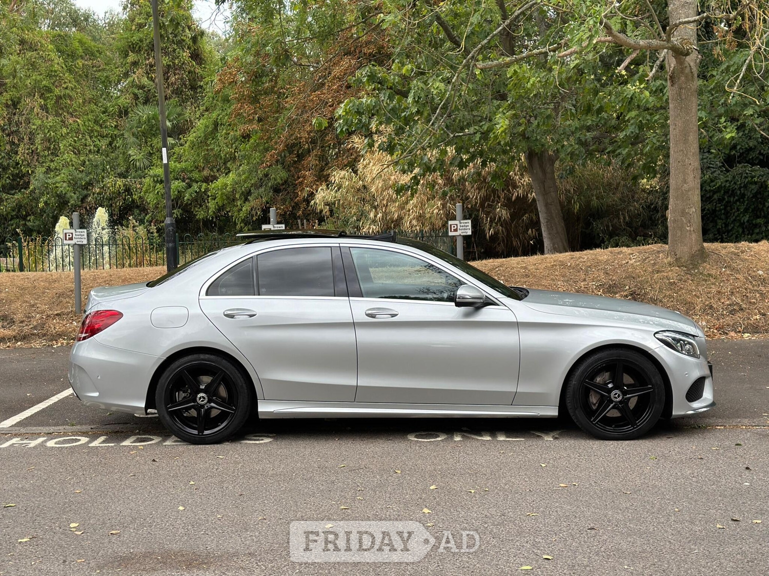 [ berth ]Mercedes-Benz C Class