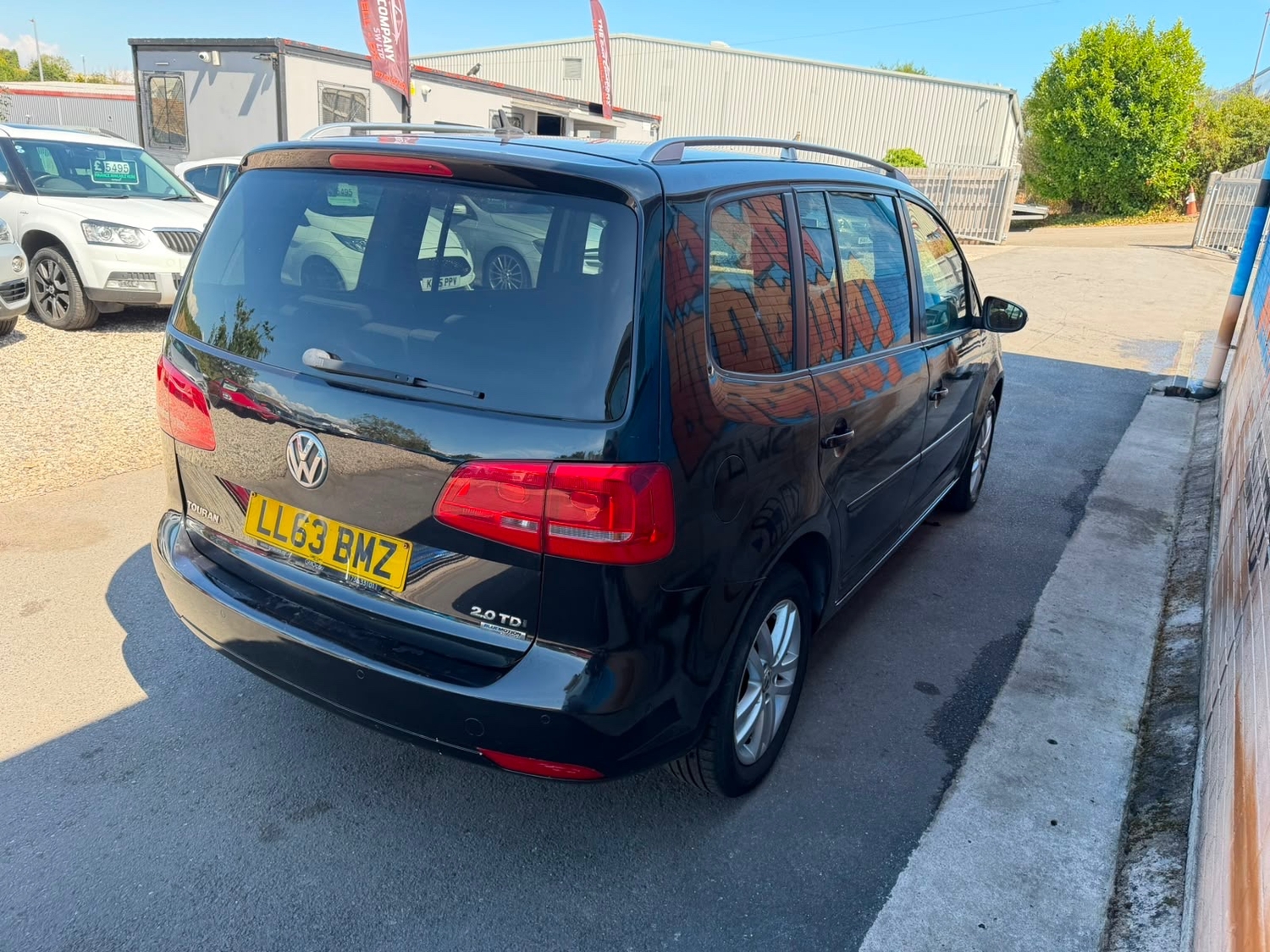 Volkswagen Touran 2013 - Cars in Paignton