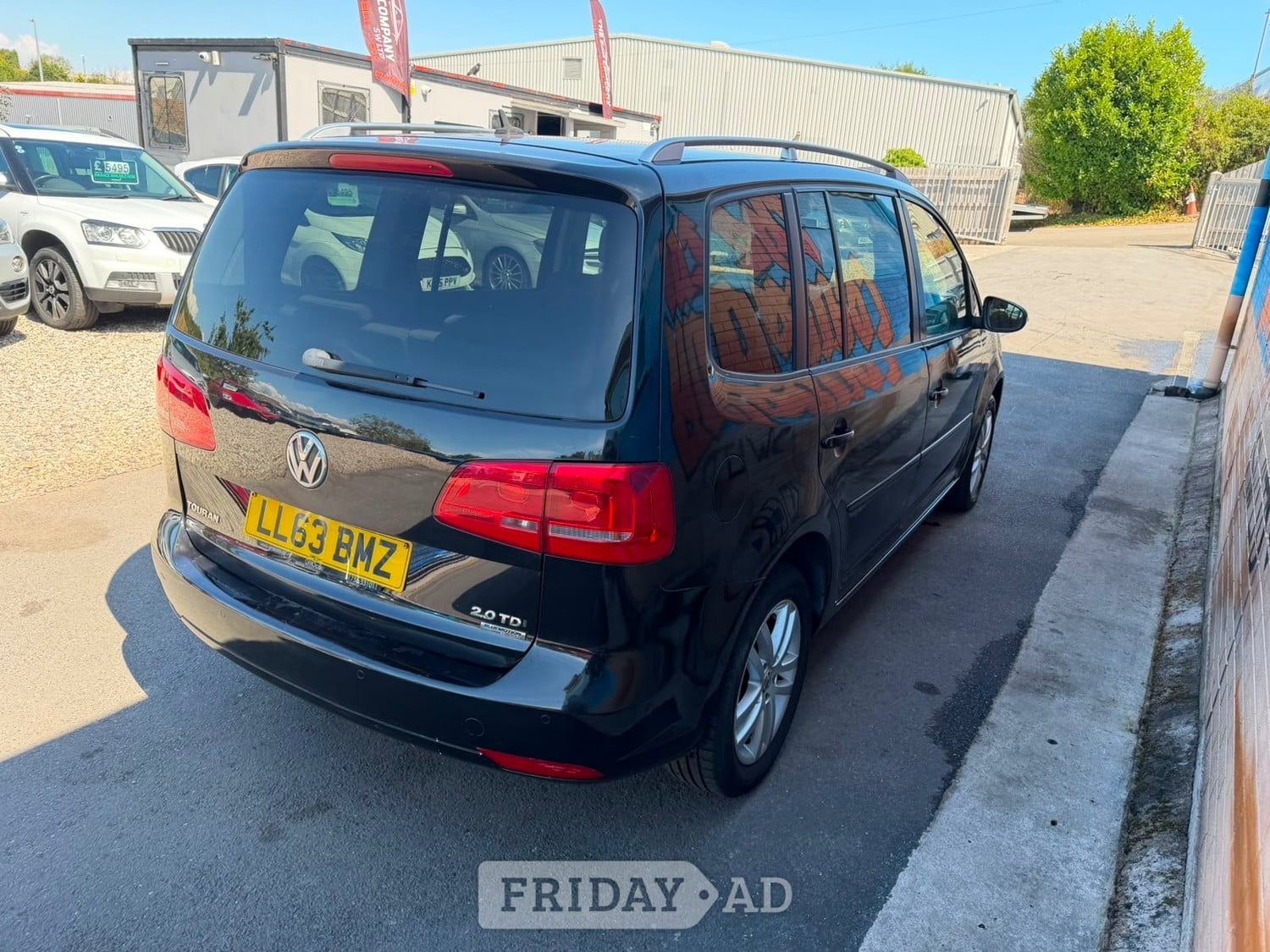 Volkswagen Touran 2013 - Cars in Paignton