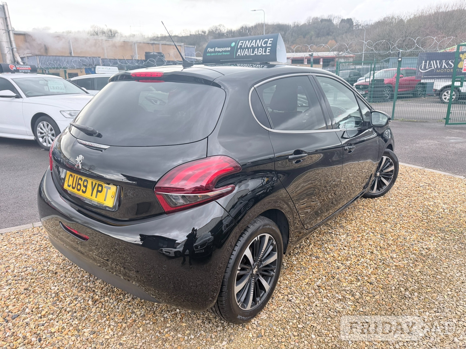 Peugeot 208 2019 - Cars