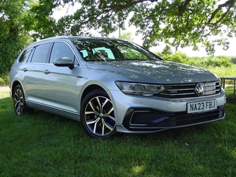 Volkswagen Passat 2023