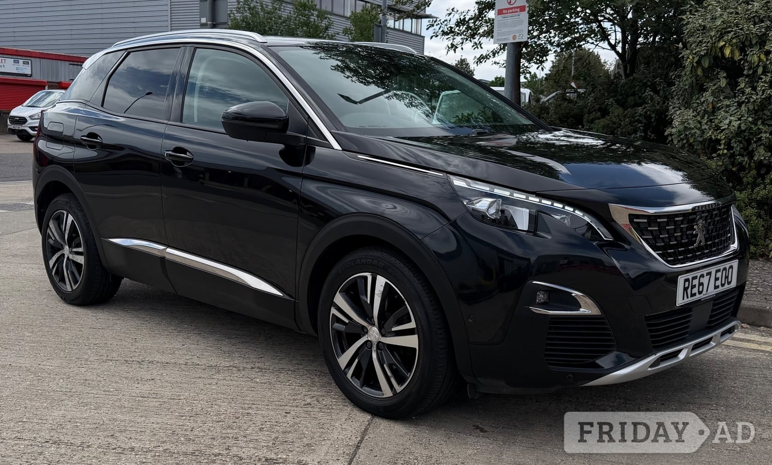 [ berth ]Peugeot 3008