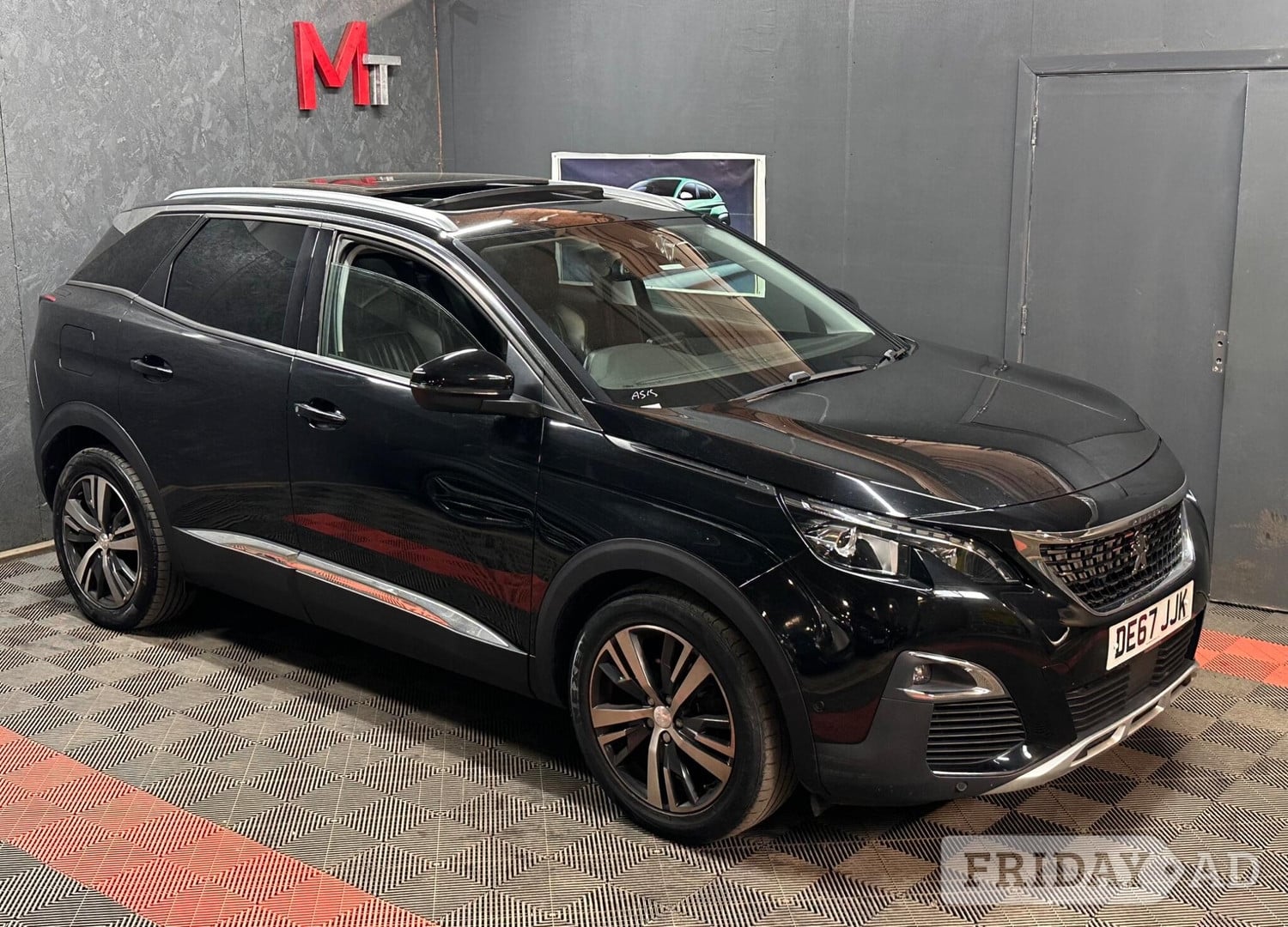 [ berth ]Peugeot 3008