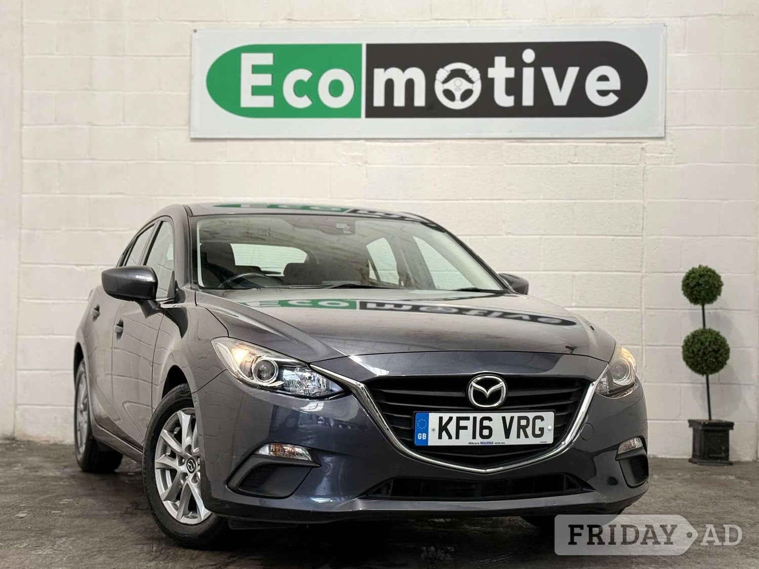 Mazda 3 2016 in Uxbridge