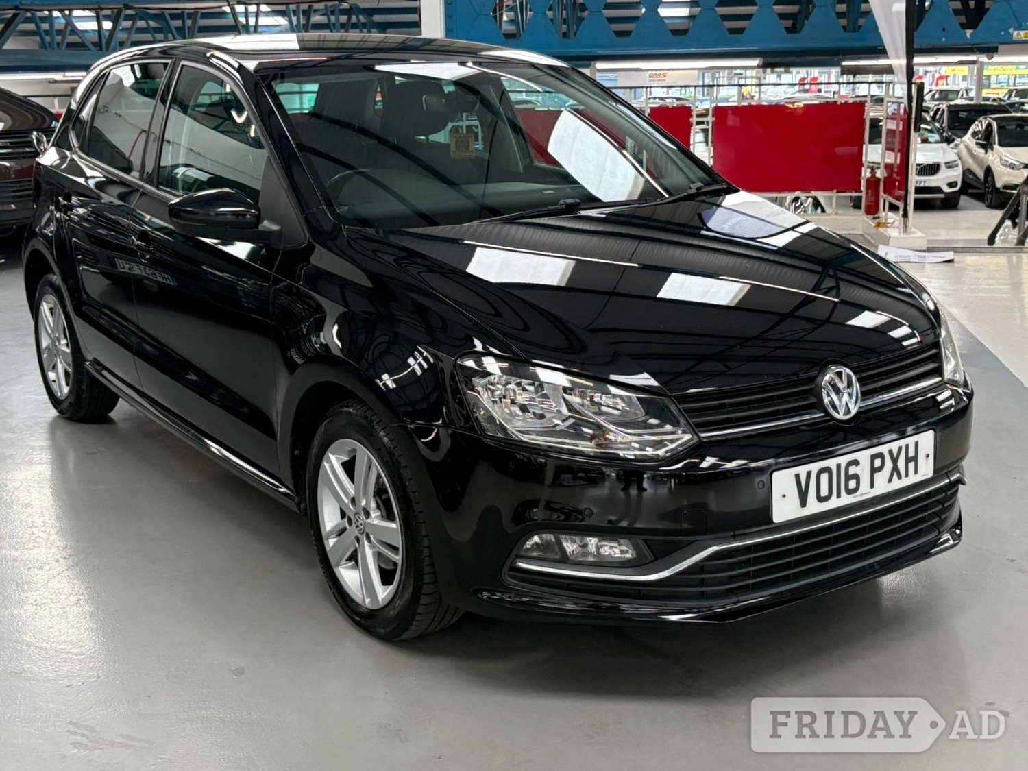 Volkswagen Polo 2016 in Bolton