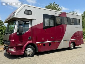 Sovereign Duke DAF LF 160  Horsebox