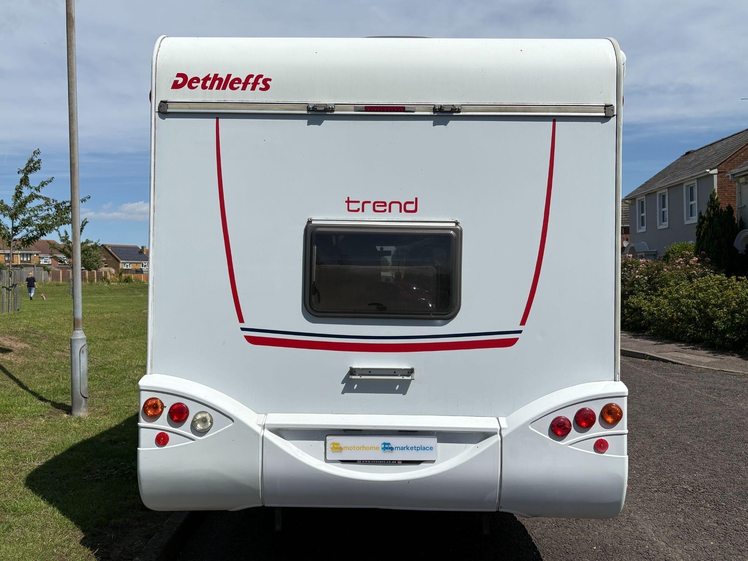 Dethleffs Trend A 5887 2014 for sale - Motorhomes & Caravans in Southend-on-Sea