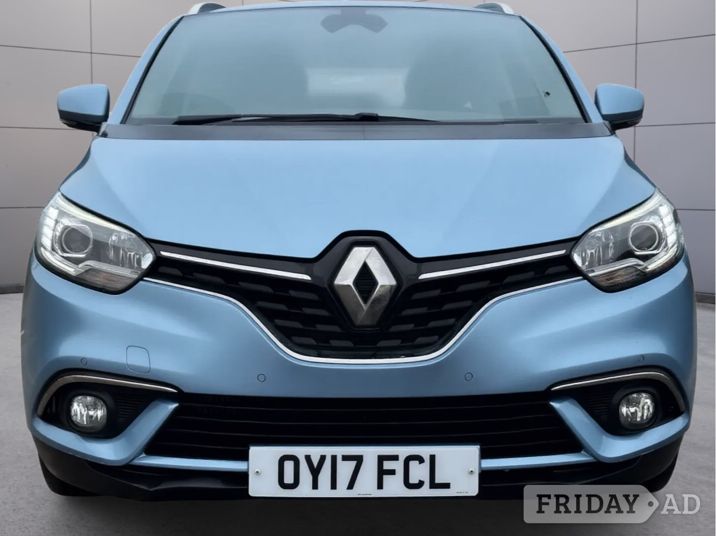 [ berth ]Renault Grand Scenic