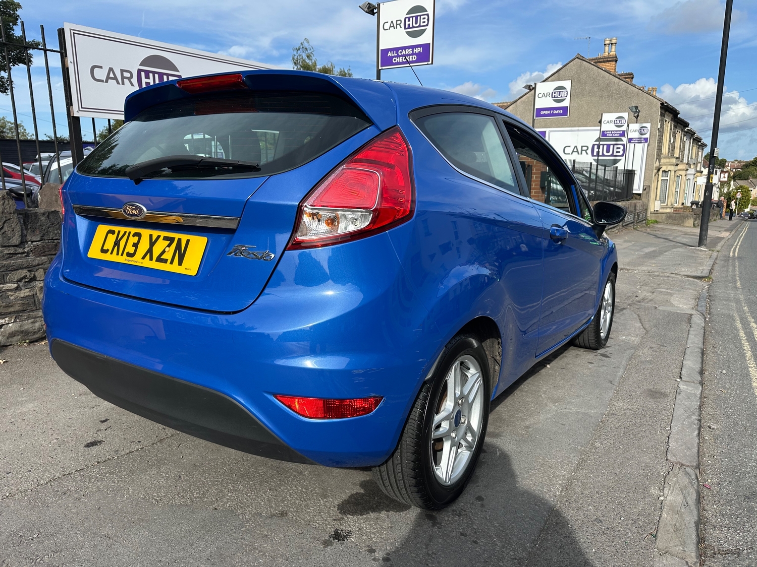 Ford Fiesta 2013 - Cars