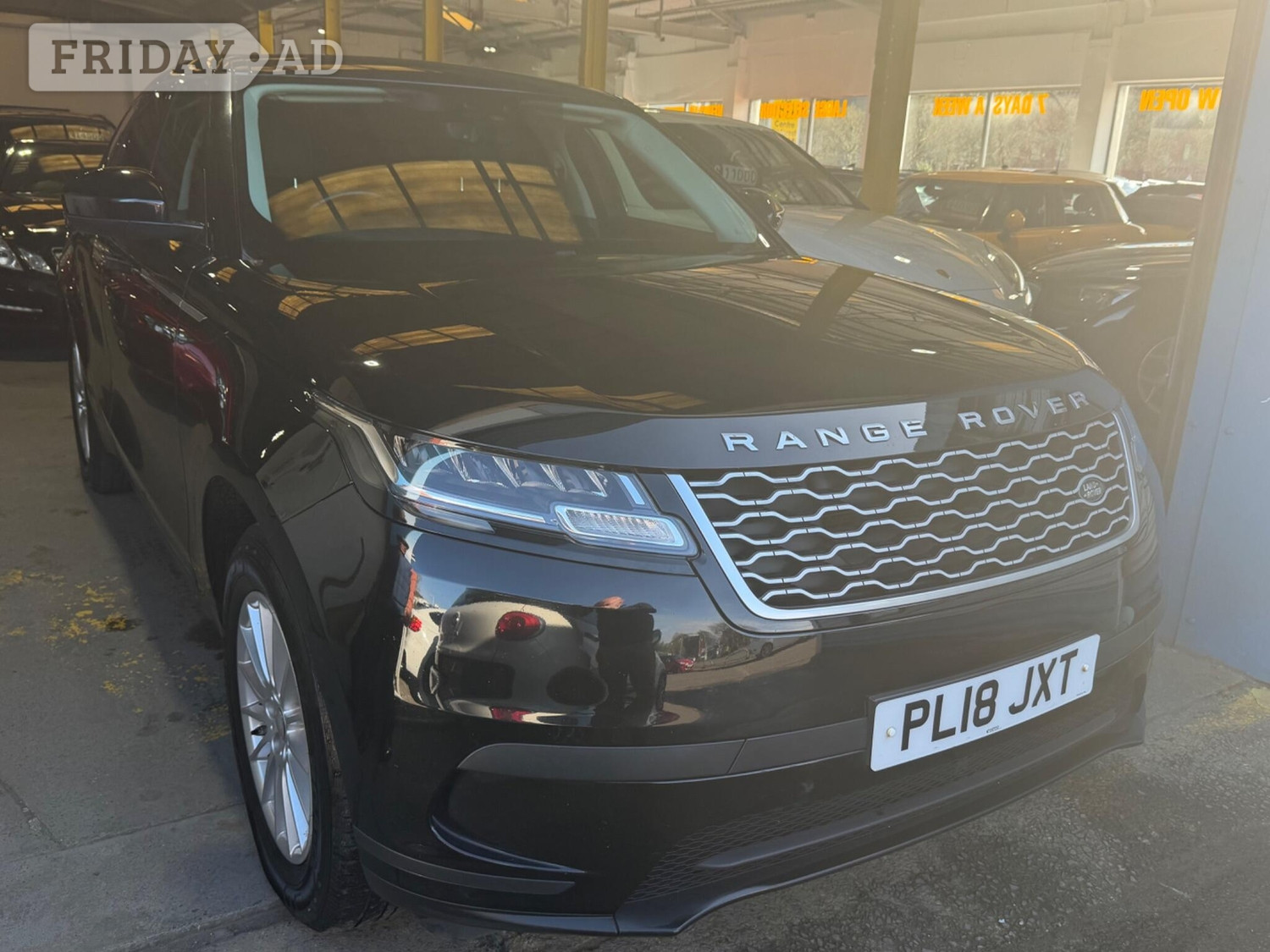 Land Rover Range Rover Velar 2018 in Pontypridd