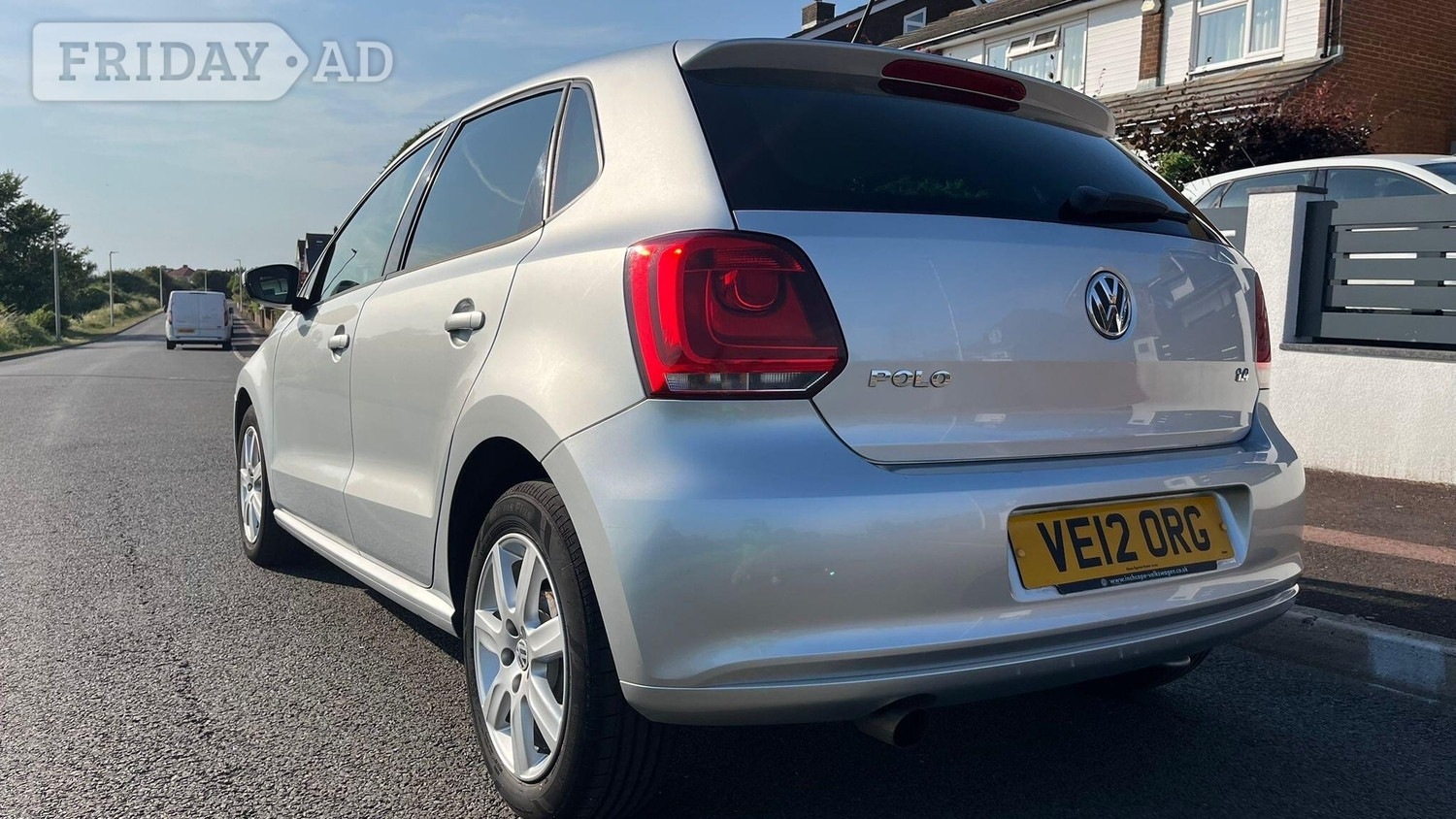 Volkswagen Polo 2012 - Cars