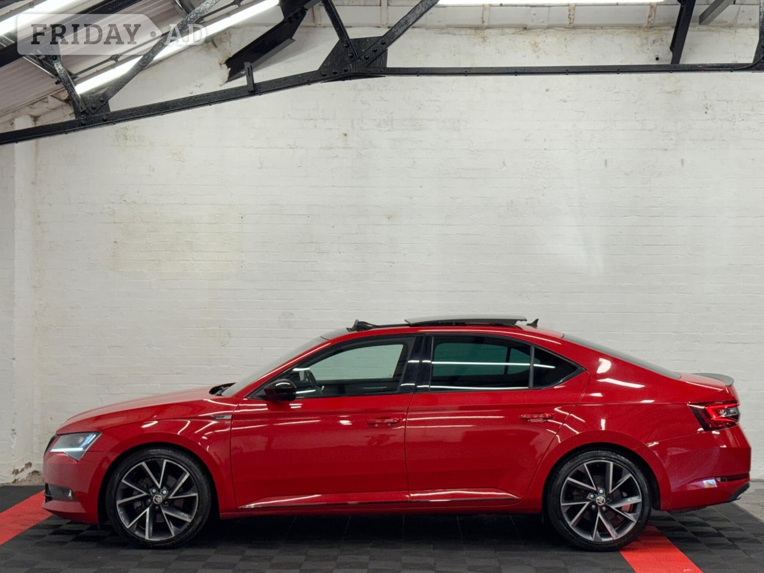[ berth ]Skoda Superb