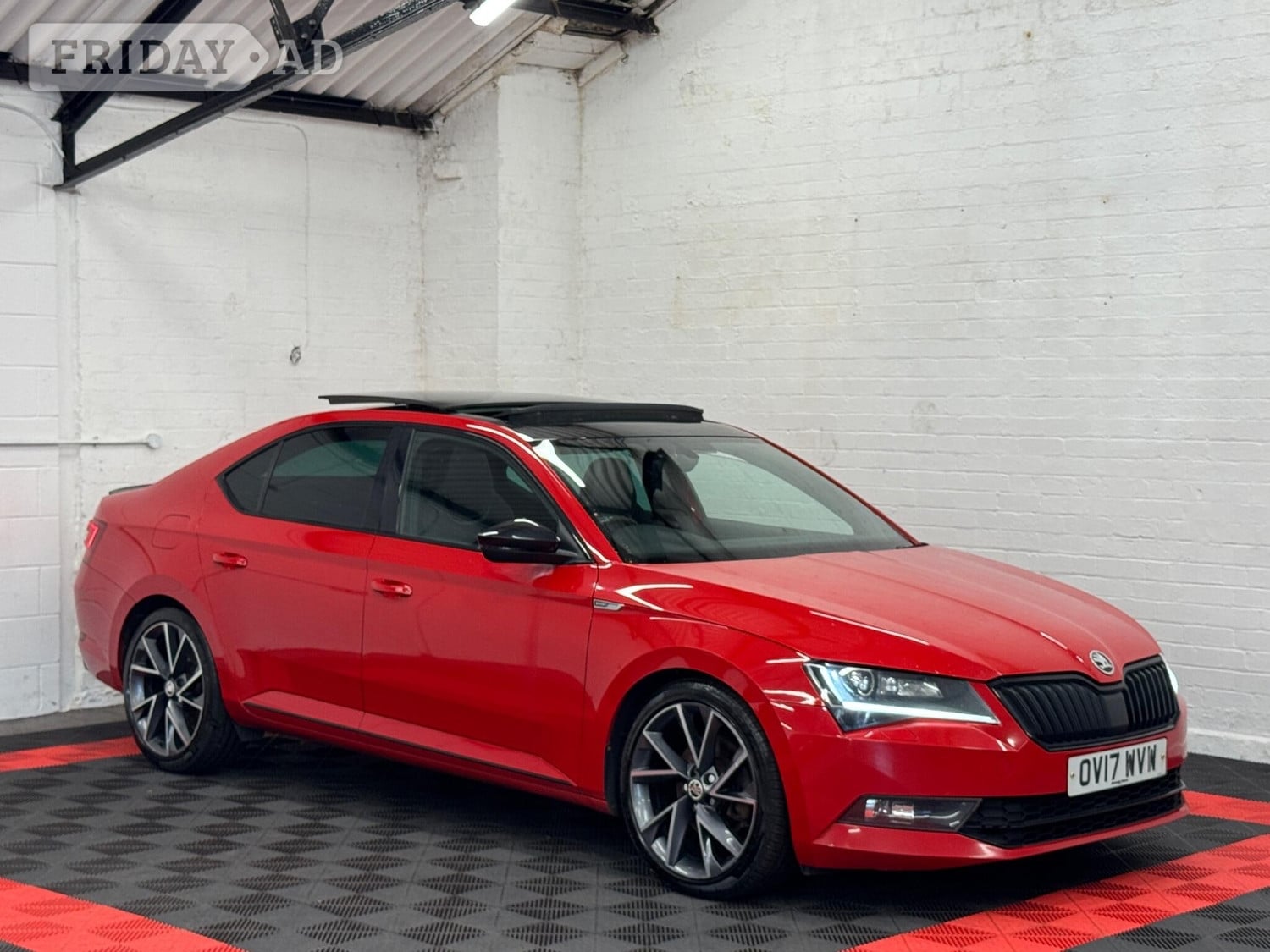 Skoda Superb 2017 - Cars in Birmingham