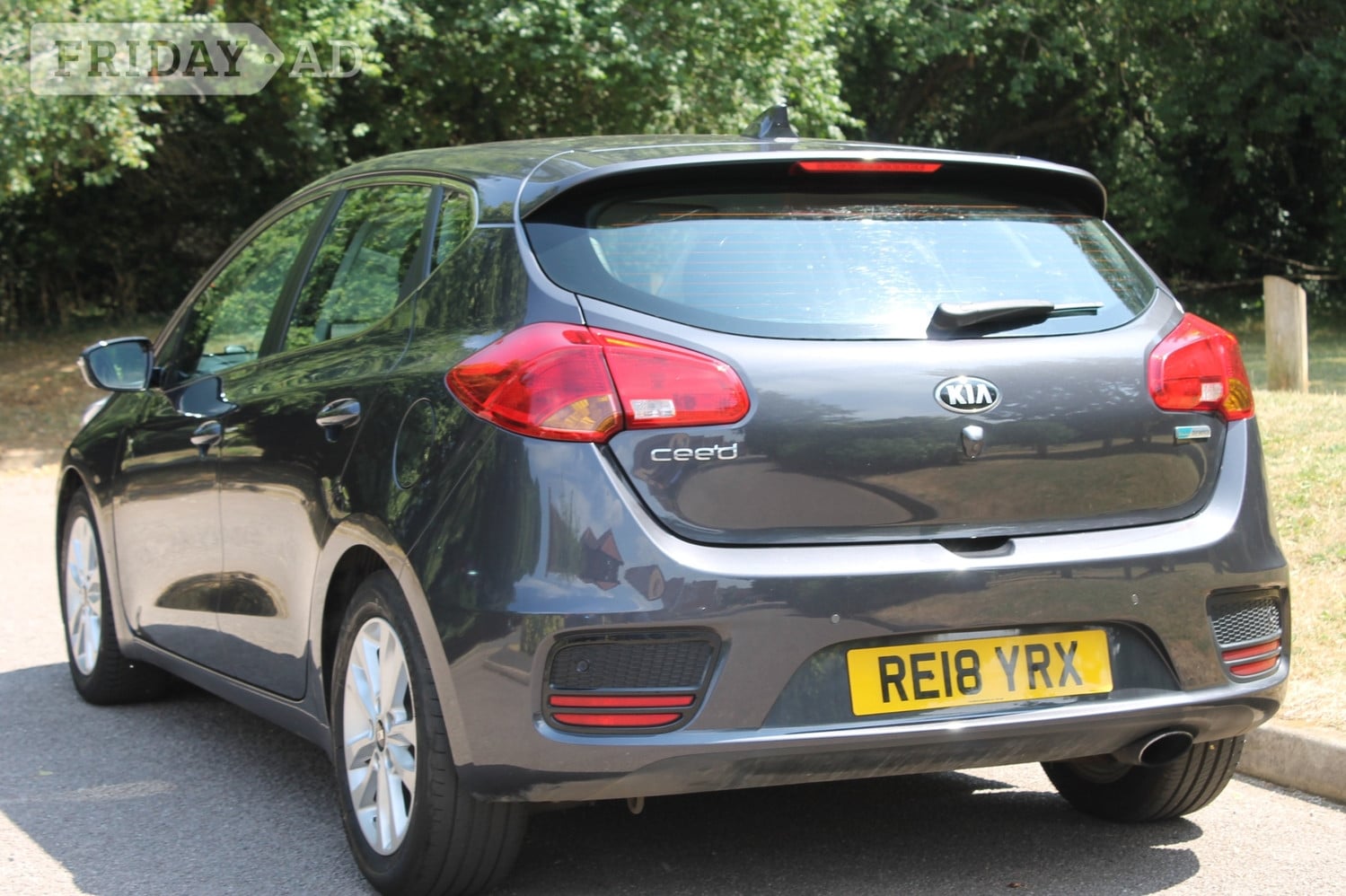 [ berth ]Kia Ceed