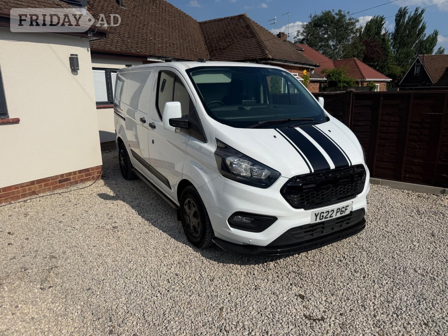 Ford Transit Custom 2022 - Vans & Commercial Vehicles in Bourne End