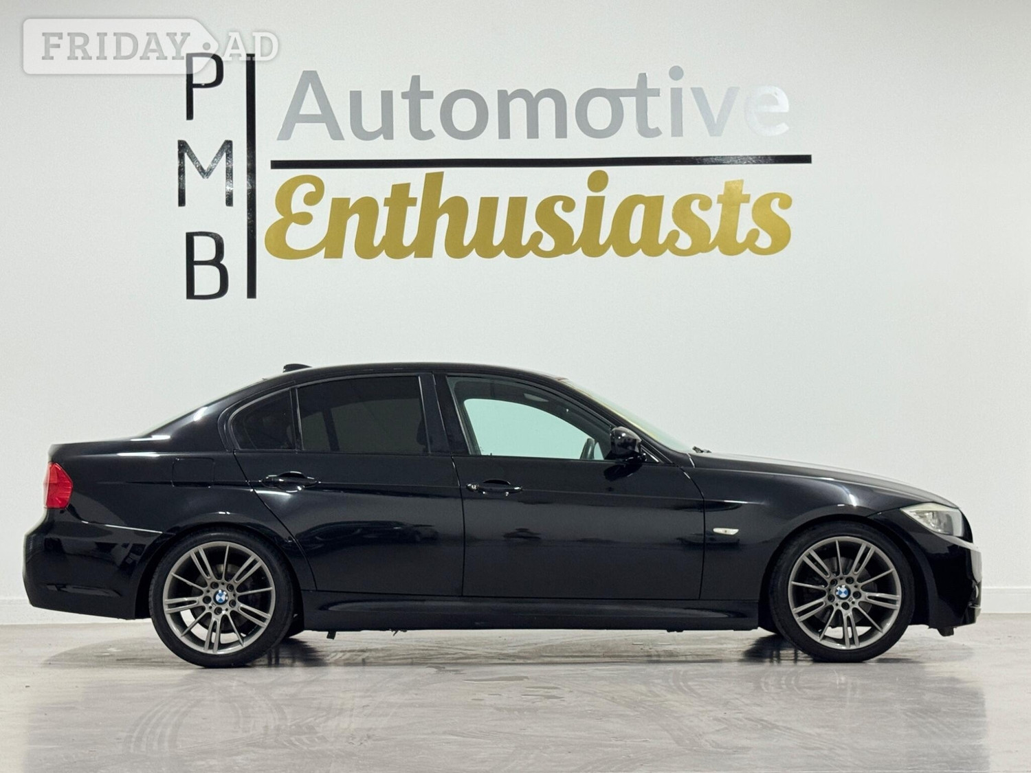 BMW 3 Series 2009 - Cars