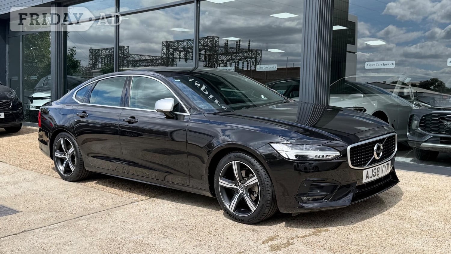 Volvo S90 2018 in Ipswich