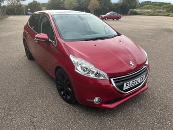 Peugeot 208 2013