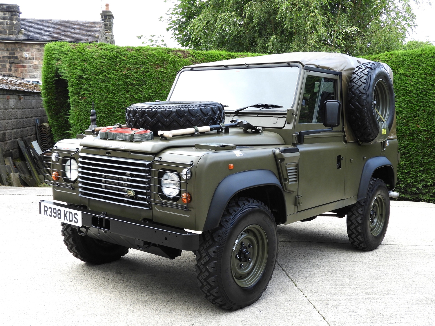 Land Rover Defender 90 Congleton