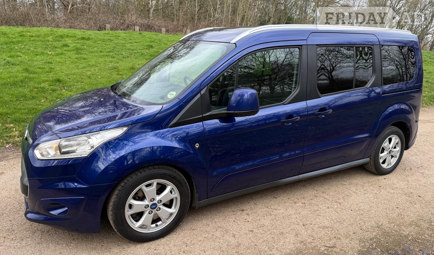 Ford Grand Tourneo Connect 2015 - Cars in Waltham Abbey