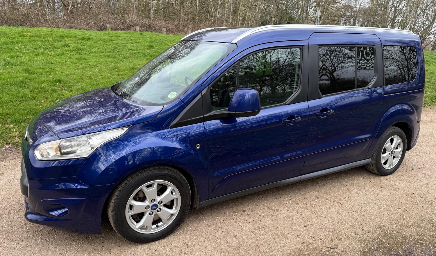 Ford Grand Tourneo Connect 2015 - Cars in Waltham Abbey
