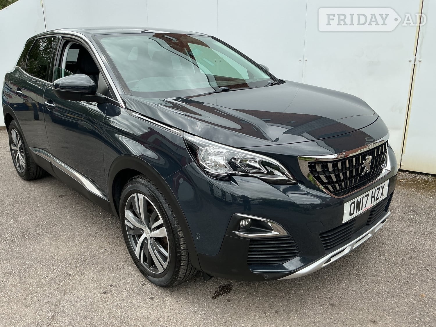 [ berth ]Peugeot 3008