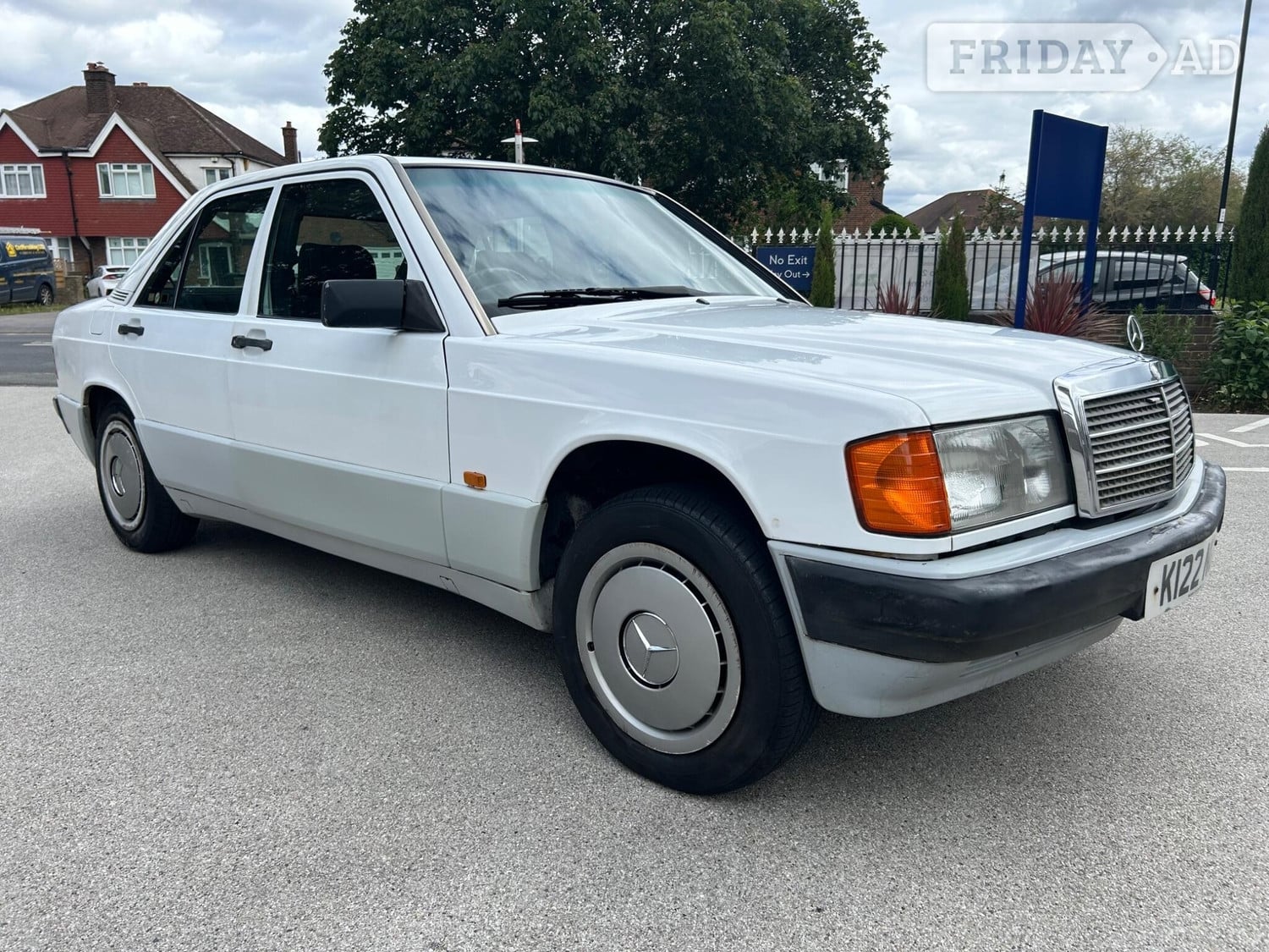 Mercedes-Benz 190 1993 in Croydon