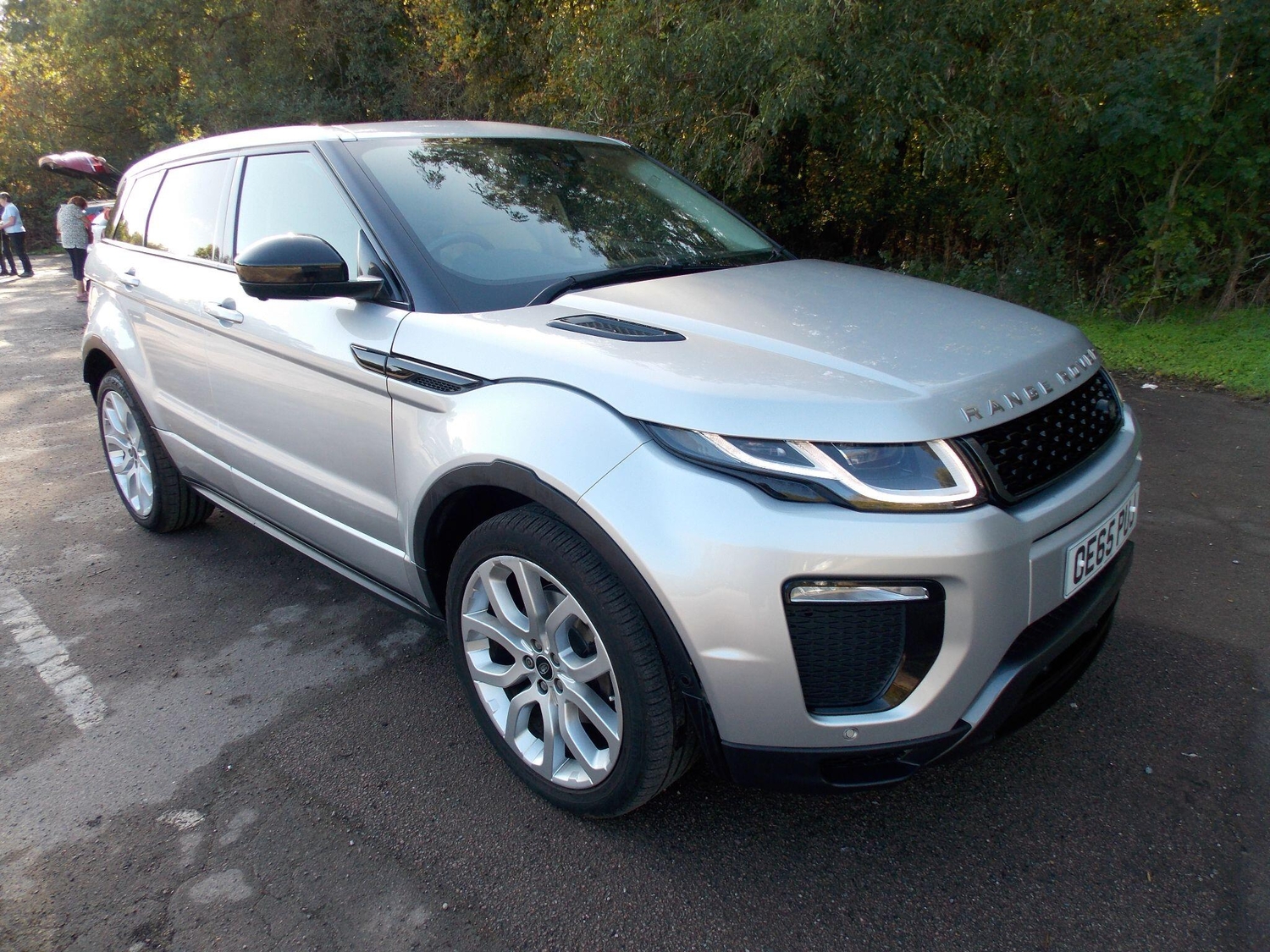 [ berth ]Land Rover Range Rover Evoque