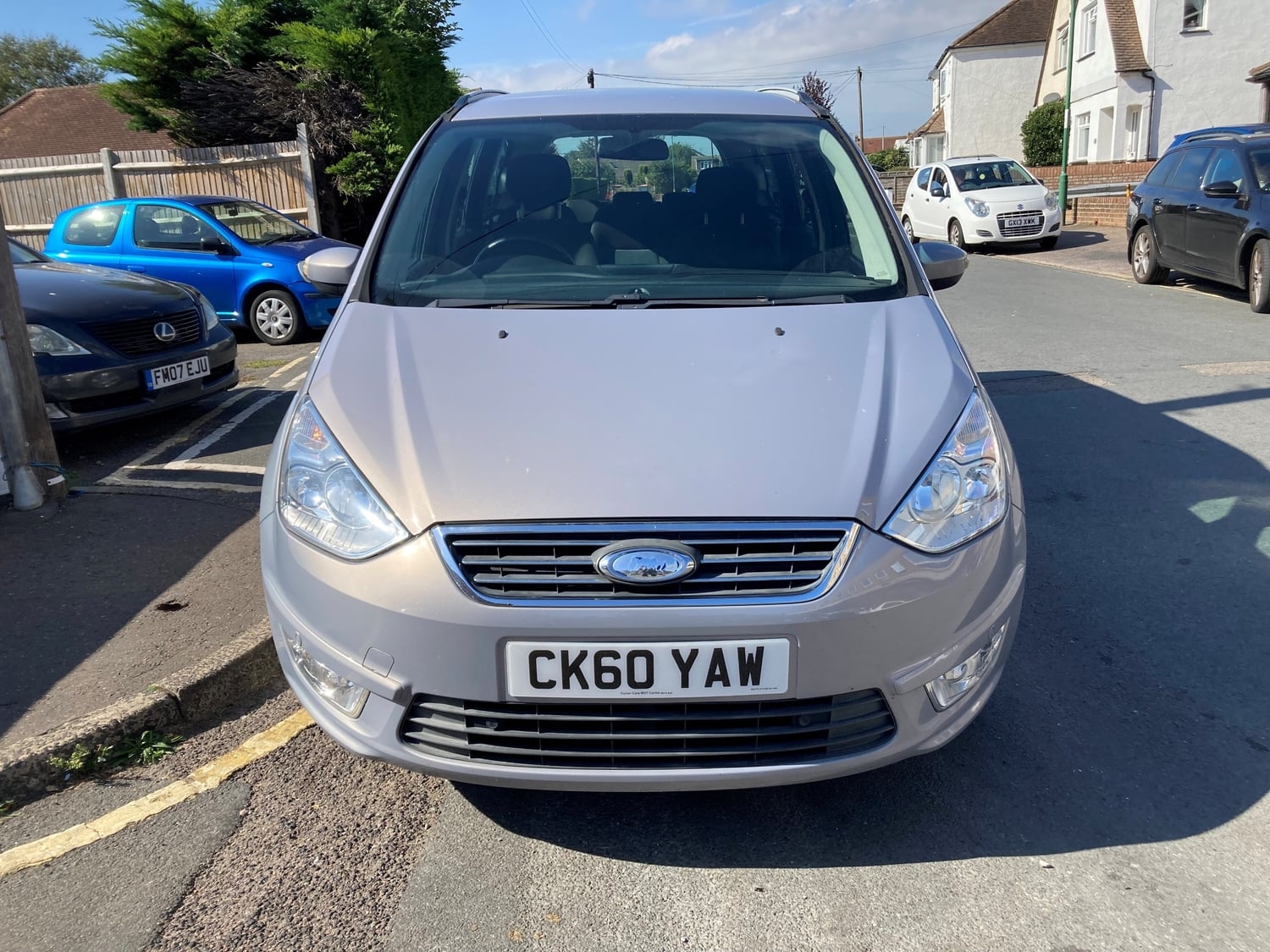 Ford Galaxy Lancing