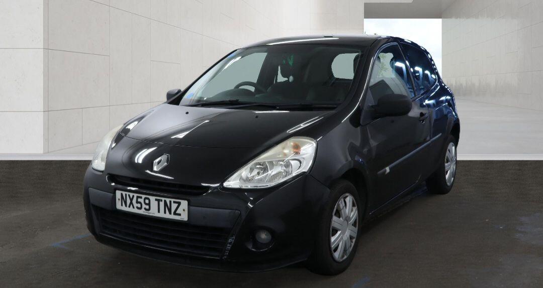 Renault Clio Crawley