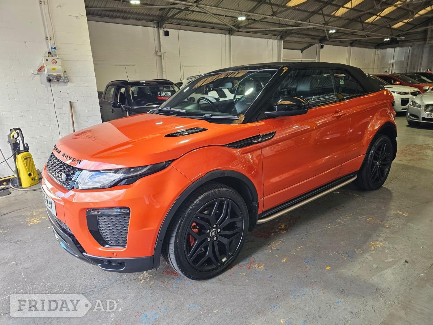 [ berth ]Land Rover Range Rover Evoque