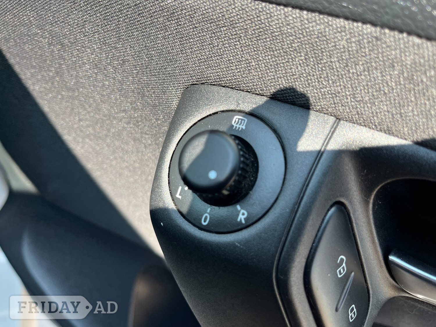 Volkswagen Polo 2013 - Cars